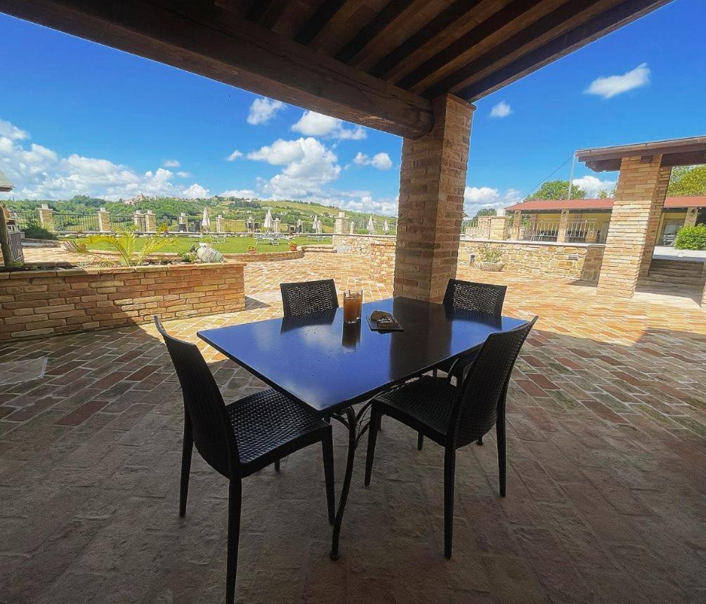 Colle Indaco Wine Resort & Spa Ortezzano Exterior foto