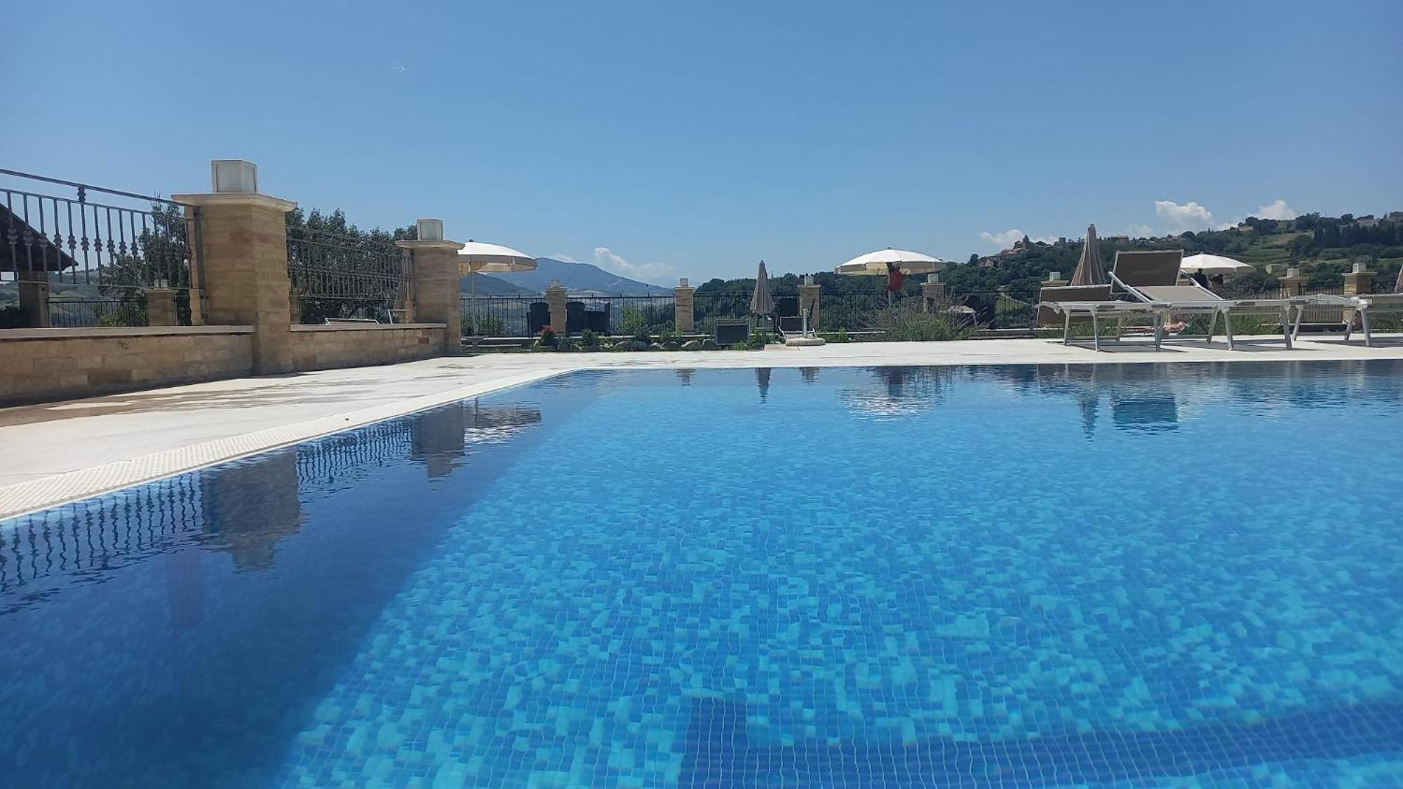 Colle Indaco Wine Resort & Spa Ortezzano Exterior foto